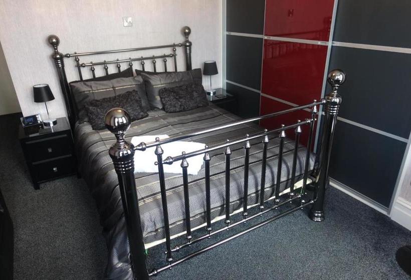 פנסיון Oakover Guest House