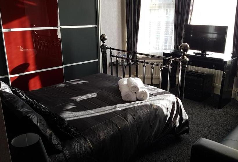 פנסיון Oakover Guest House