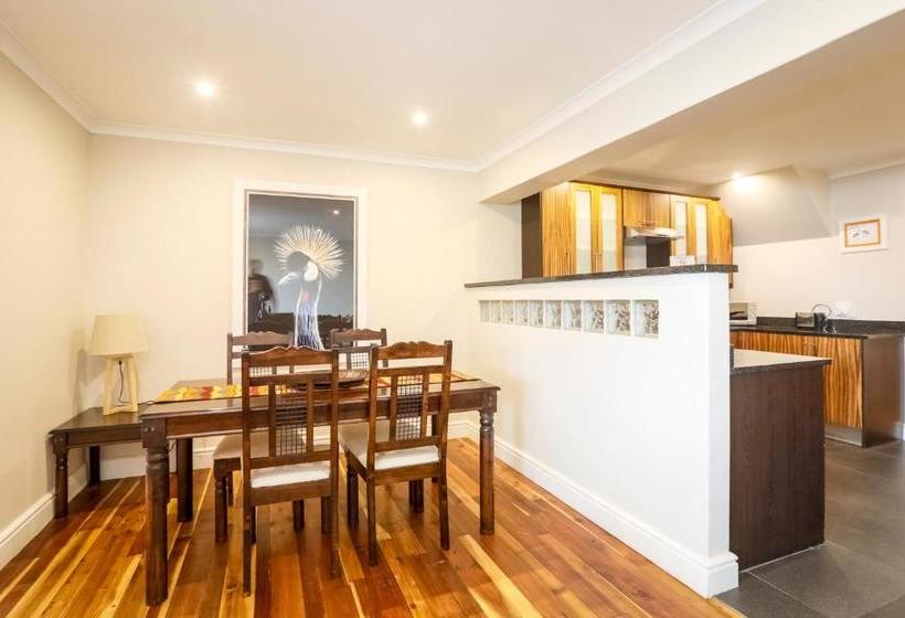 膳宿费 Orange Inn Knysna