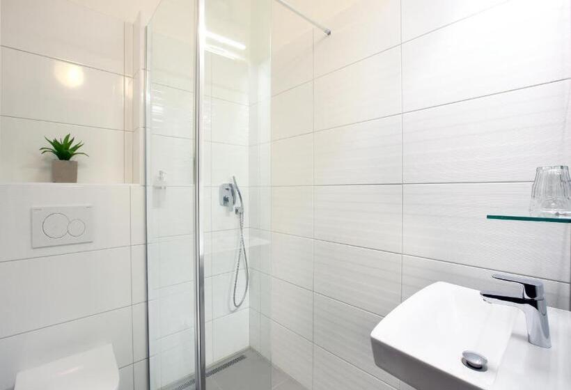 Пансион Penzion Na 15. Poledníku