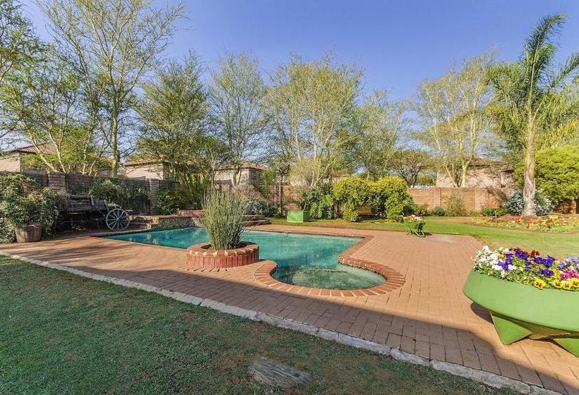 Пансион Peters Guesthouse