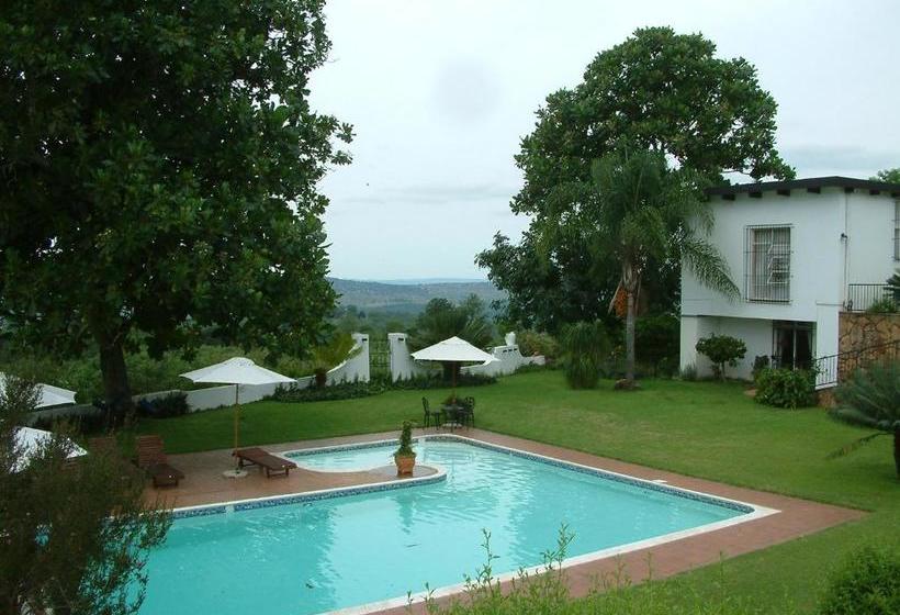 펜션 Plumbago Guest House