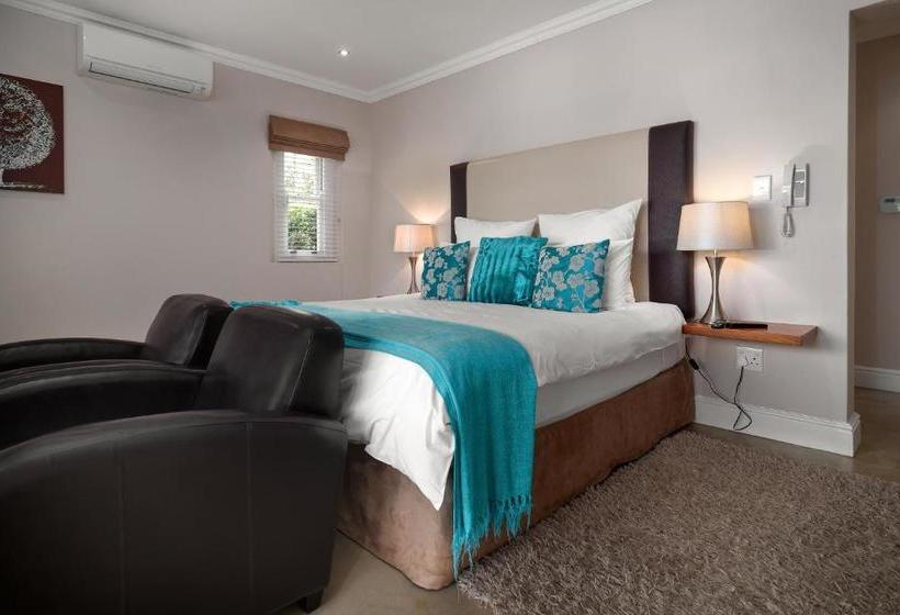 پانسیون Plumwood Boutique Hotel By The Living Journey Collection