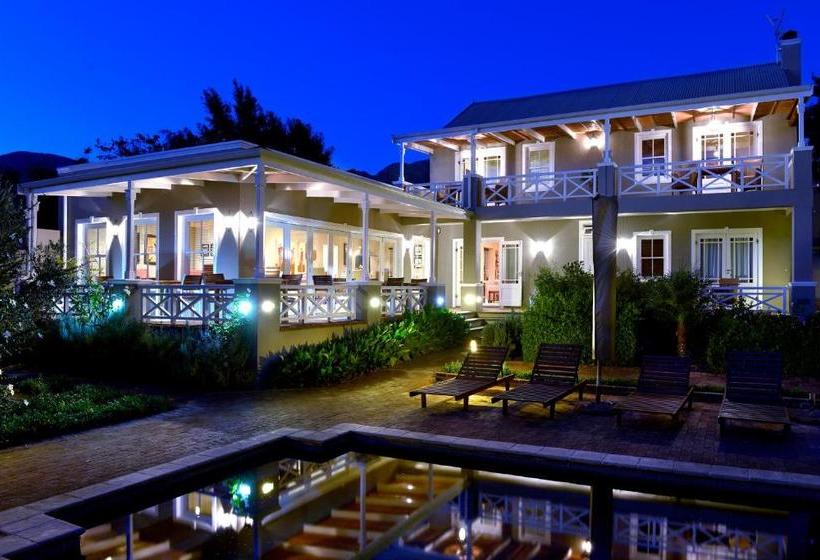 پانسیون Plumwood Boutique Hotel By The Living Journey Collection