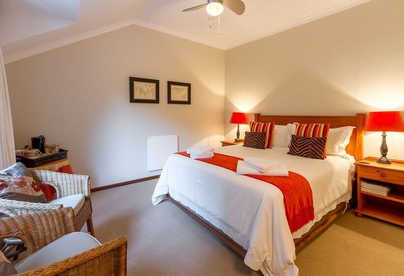 膳宿费 Porcupine Ridge Guest House