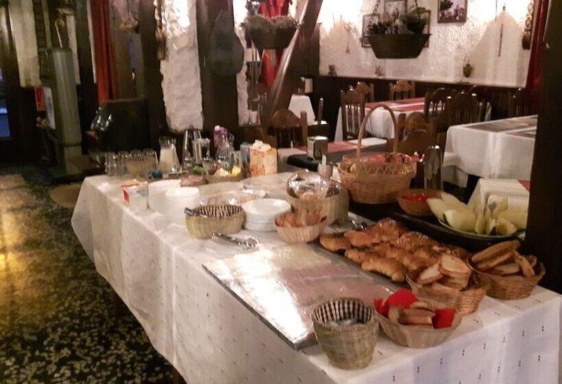 Pensionat Residencia Aldosa