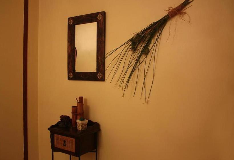 پانسیون Residencia Porta Nova