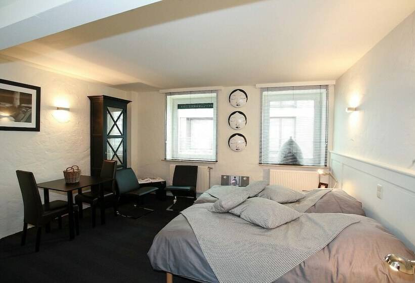 Пансион Residentie De Laurier