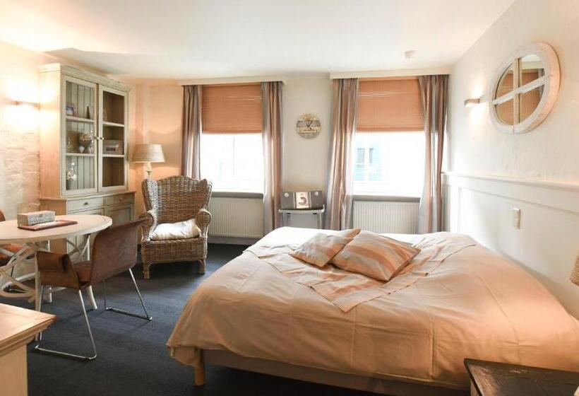 Пансион Residentie De Laurier