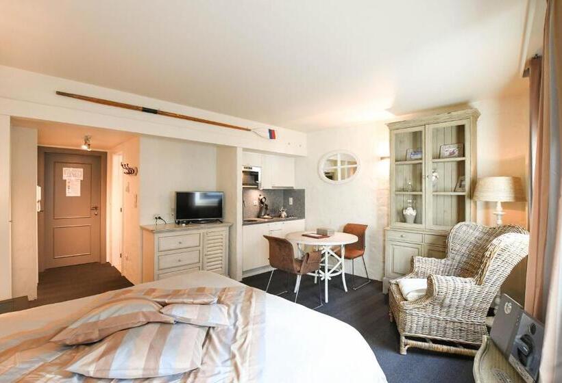 Пансион Residentie De Laurier