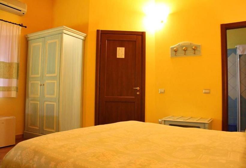 بنسيون Sa Balza Guest House