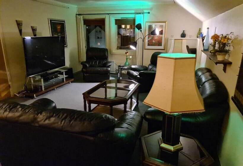 ペンション Skeisvang Gjestgiveri