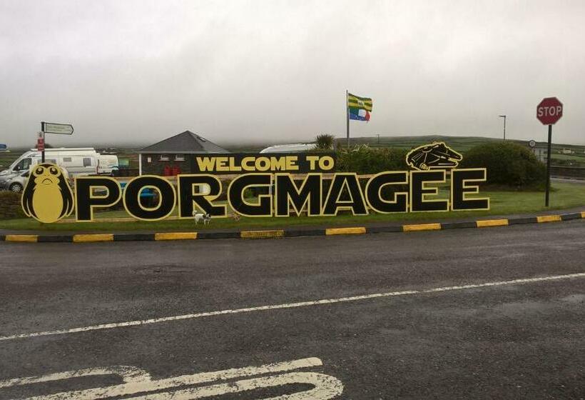 פנסיון The Ferry Boat