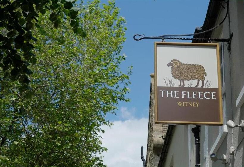 بنسيون The Fleece