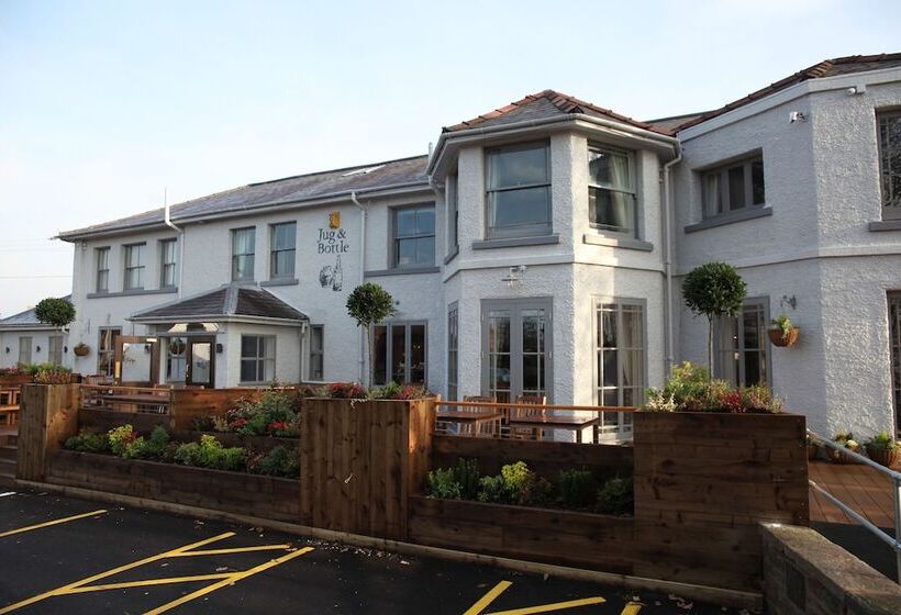 פנסיון The Jug And Bottle