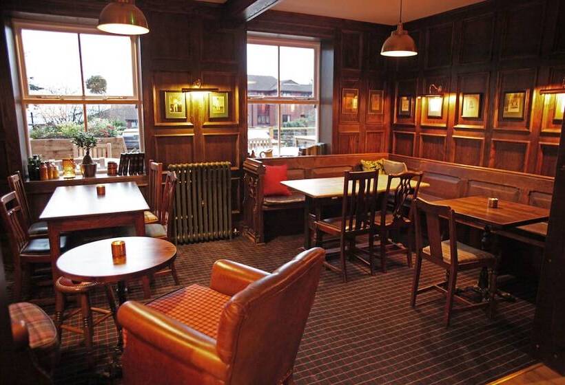 פנסיון The Jug And Bottle