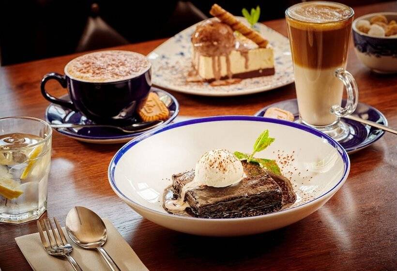 פנסיון The Jug And Bottle