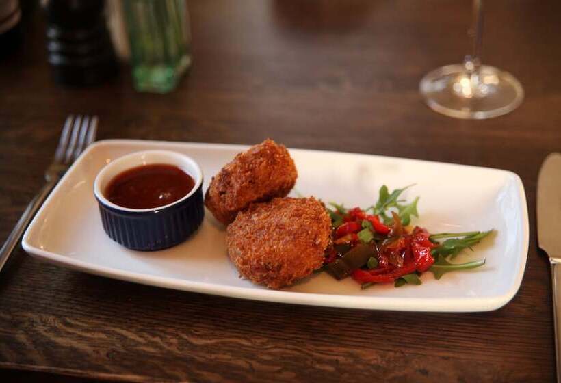 פנסיון The Jug And Bottle