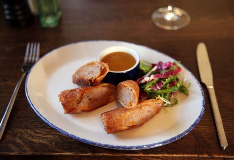 פנסיון The Jug And Bottle