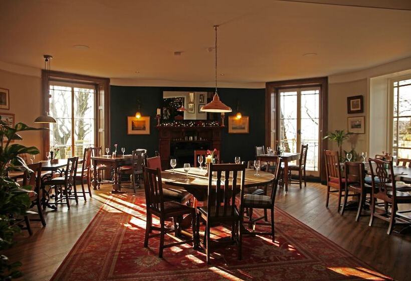 פנסיון The Jug And Bottle