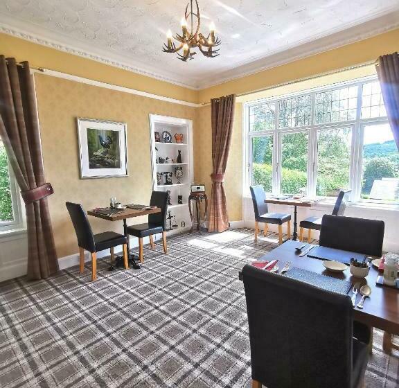 بنسيون The Knowe Guest House