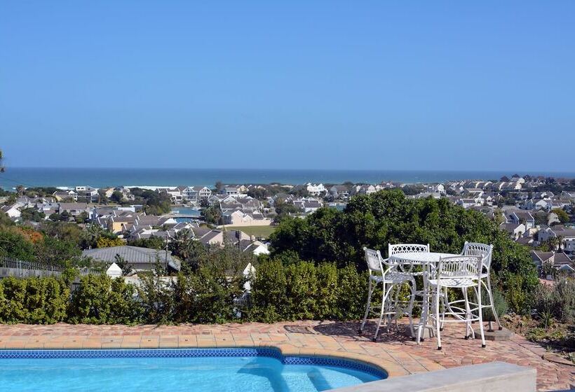 پانسیون The Lookout Guest House