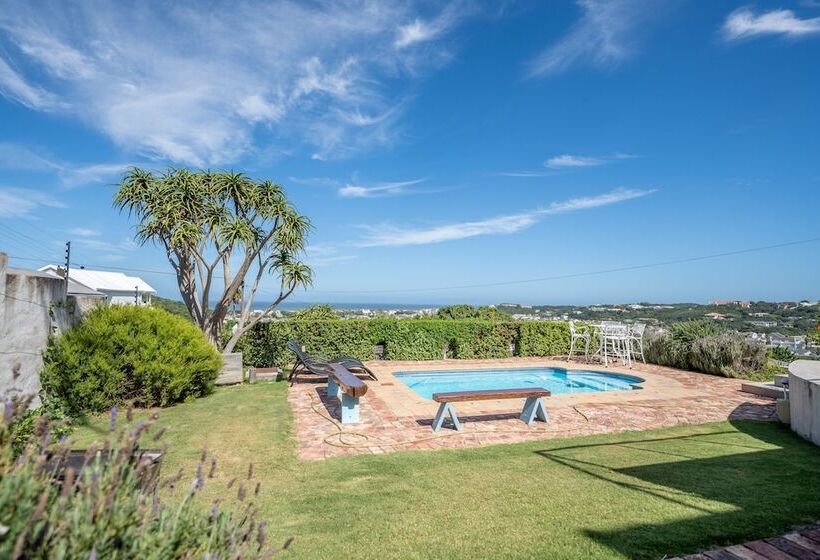 پانسیون The Lookout Guest House