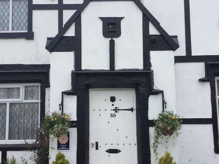 Пансион The Old Coach House