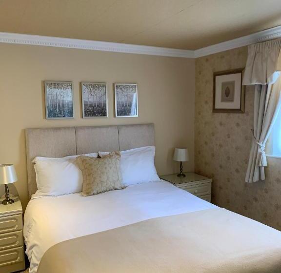 Пансион The Old Coach House