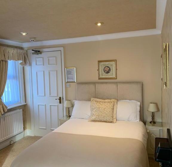 Пансион The Old Coach House