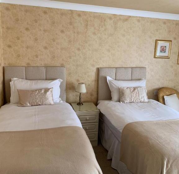 Пансион The Old Coach House