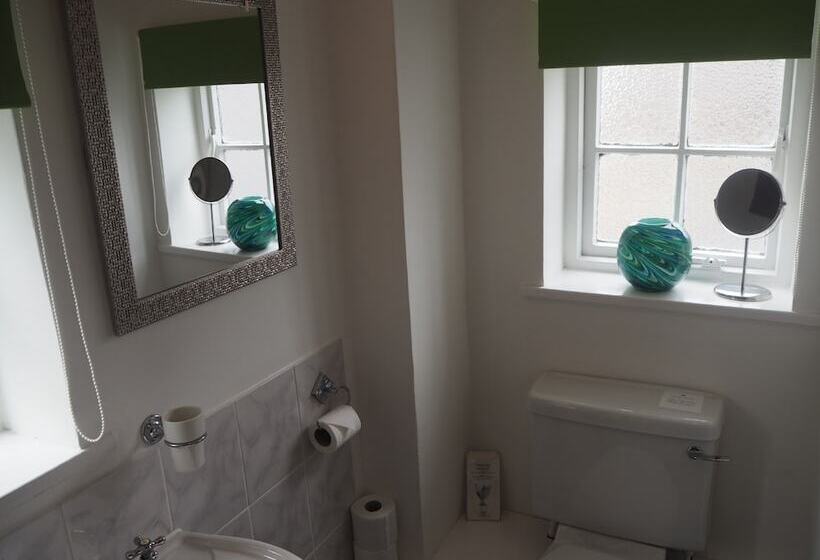 Пансион The Smugglers