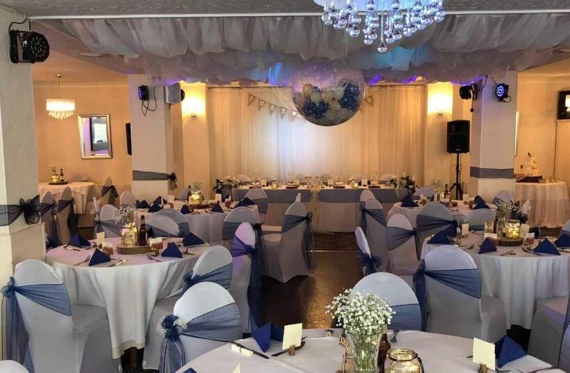 פנסיון The White Hart Inn