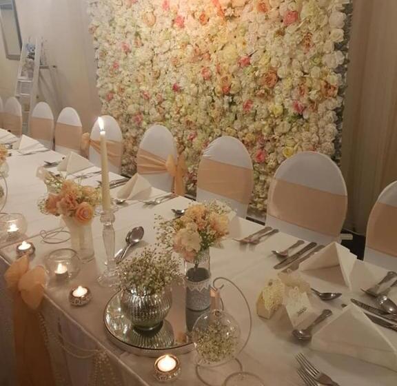 פנסיון The White Hart Inn