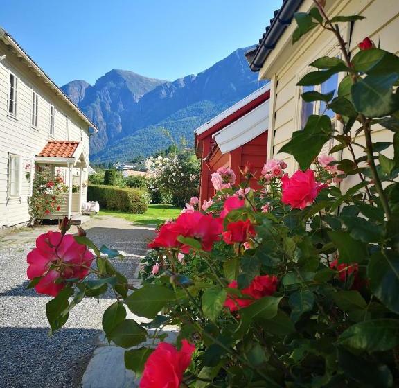 ペンション Vangsgaarden Gjestgiveri