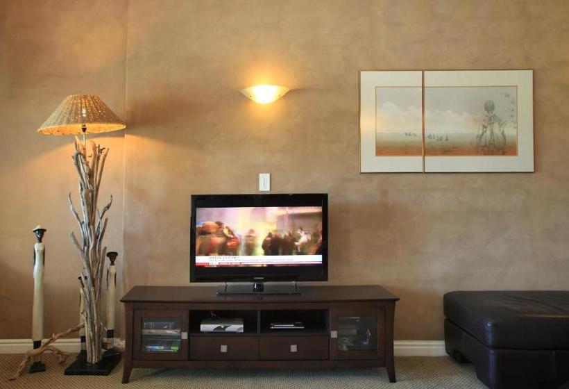 膳宿费 Waterfront Lodge