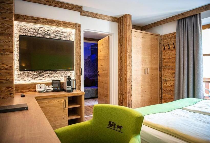 ペンション Alpinspa Zur Post