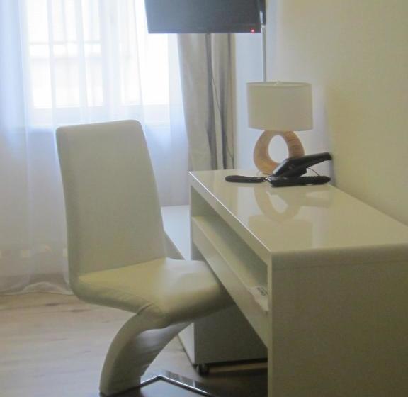 Pension Adler Untertürkheim