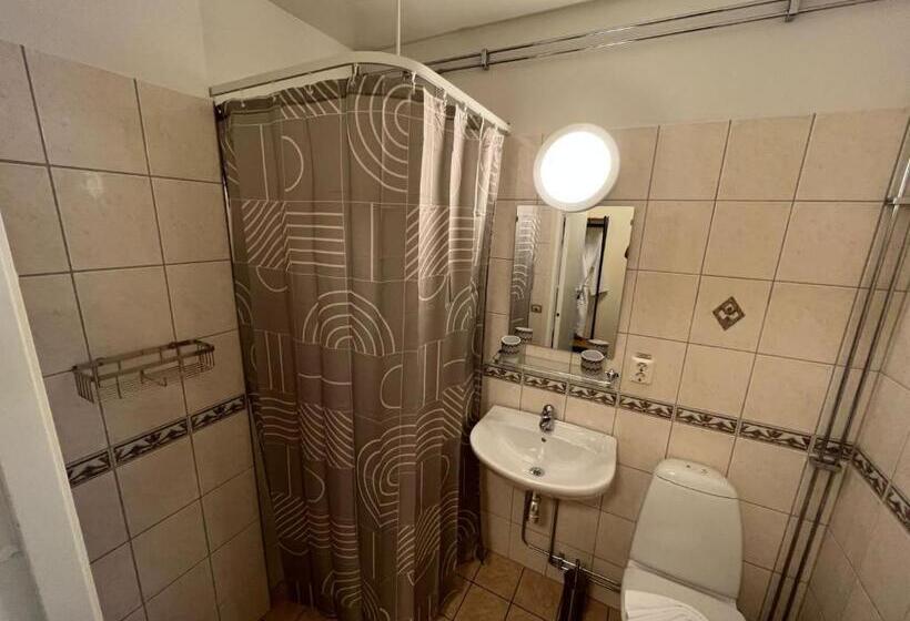 هاستل Fritza   Tidigare Hotel Fritzatorpet