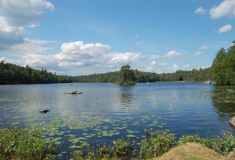 הוסטל Fritza   Tidigare Hotel Fritzatorpet