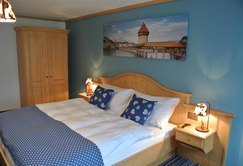 ユースホステル Gasthaus Tübli Gersau