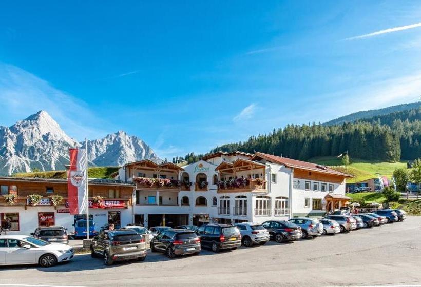 ユースホステル Juchhof