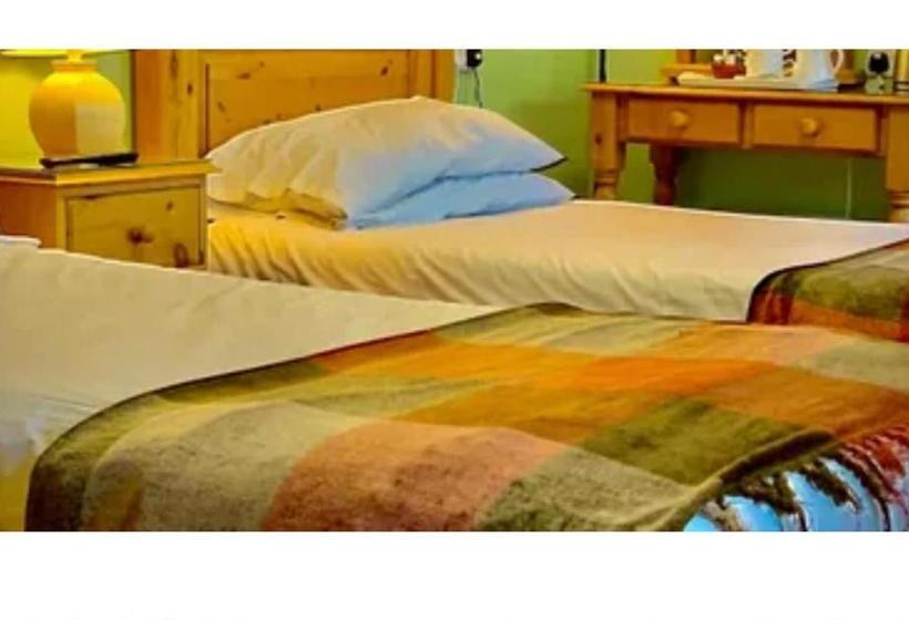 הוסטל The Bullshead, Arthingworth House B&b