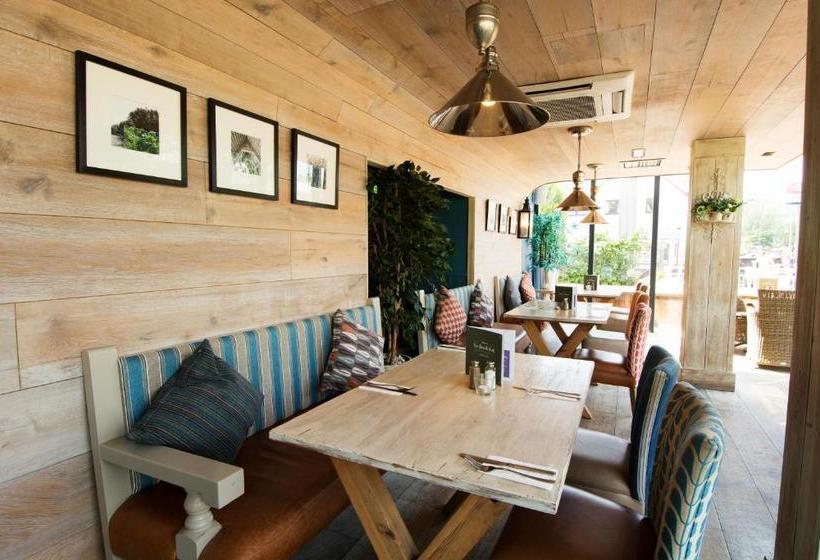 فندق صغير Tullie Inn