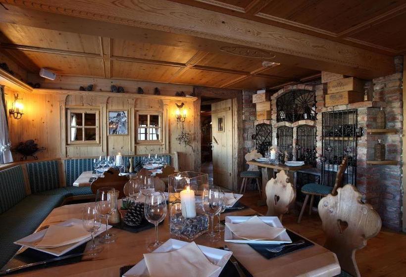 Hôtel 3 étoiles  Restaurant Le Pilatus Courchevel