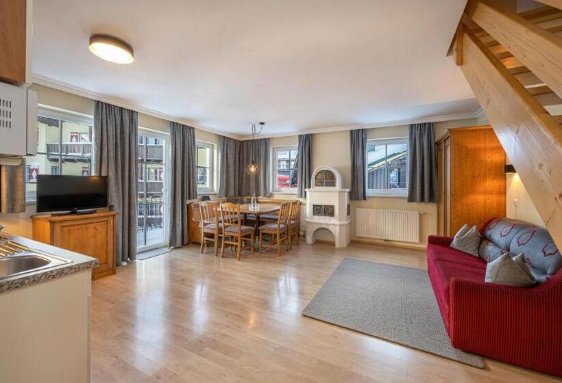 Appartement & Suiten Hotel Glöcknerin