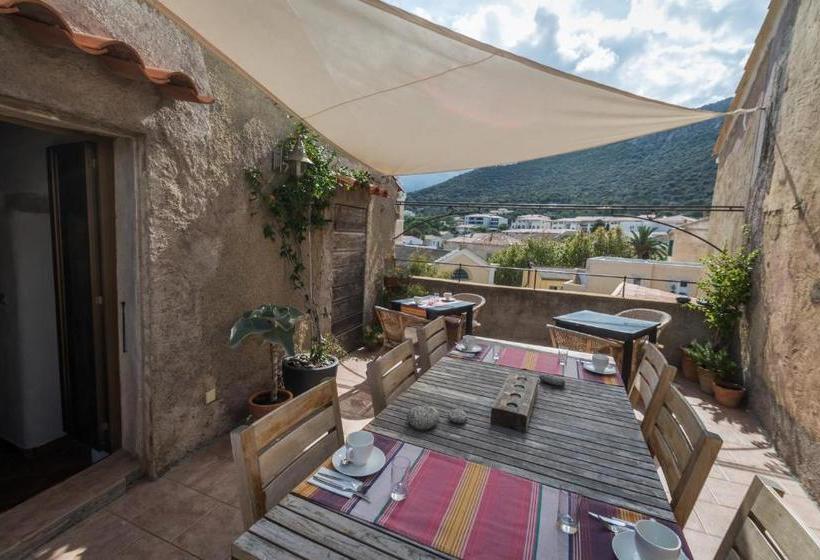 住宿加早餐  U Castellu Guesthouse