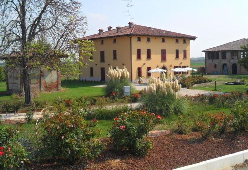 Отель Agriturismo Al Navile