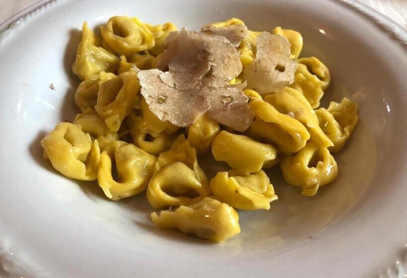 호텔 Agriturismo Fattoria Corte Roeli