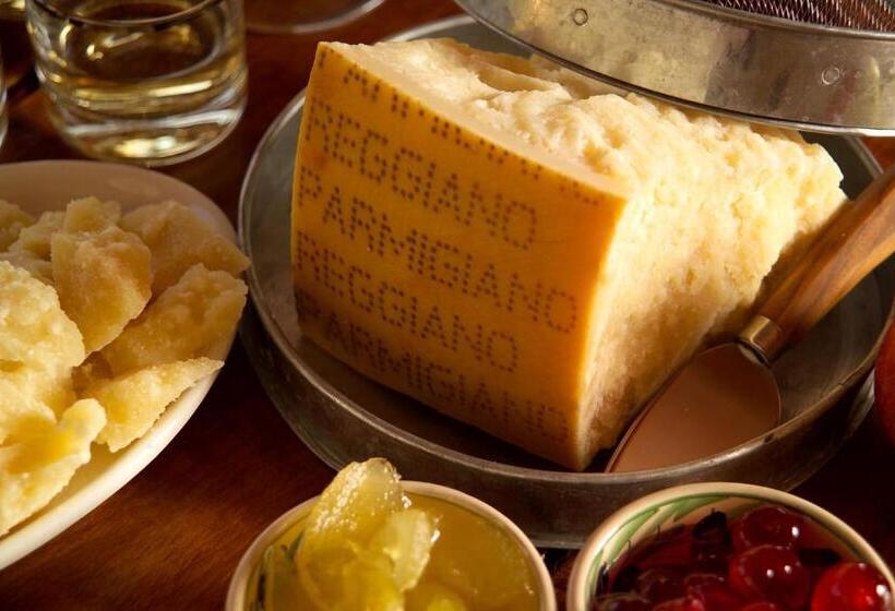 호텔 Agriturismo Fattoria Corte Roeli